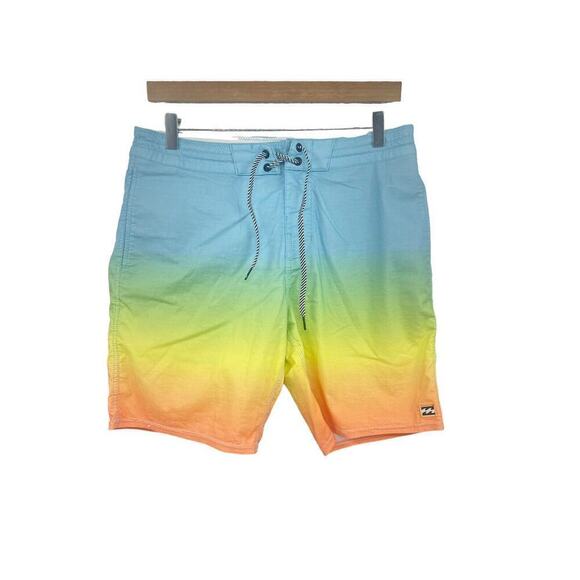 Billabong Ombré Blue Green Yellow Orange Mens Board Shorts Size 30 - Picture 1 of 7